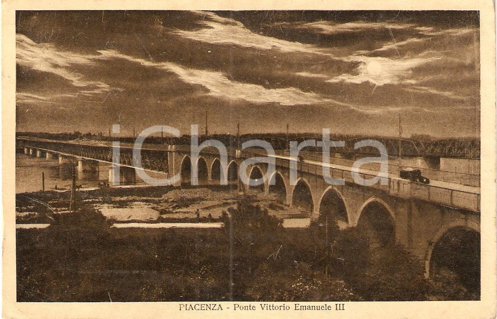 Cartolina originale da collezione 1933 PIACENZA Ponte Vittorio Emanuele III Panorama Cartolina FP VG 1