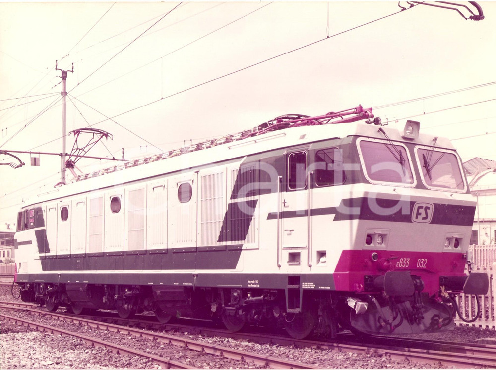 Fotografia d epoca originale 1980 ca FERROVIE STATO Locomotiva FS E633 032 Reg. 108 Fotografia 1