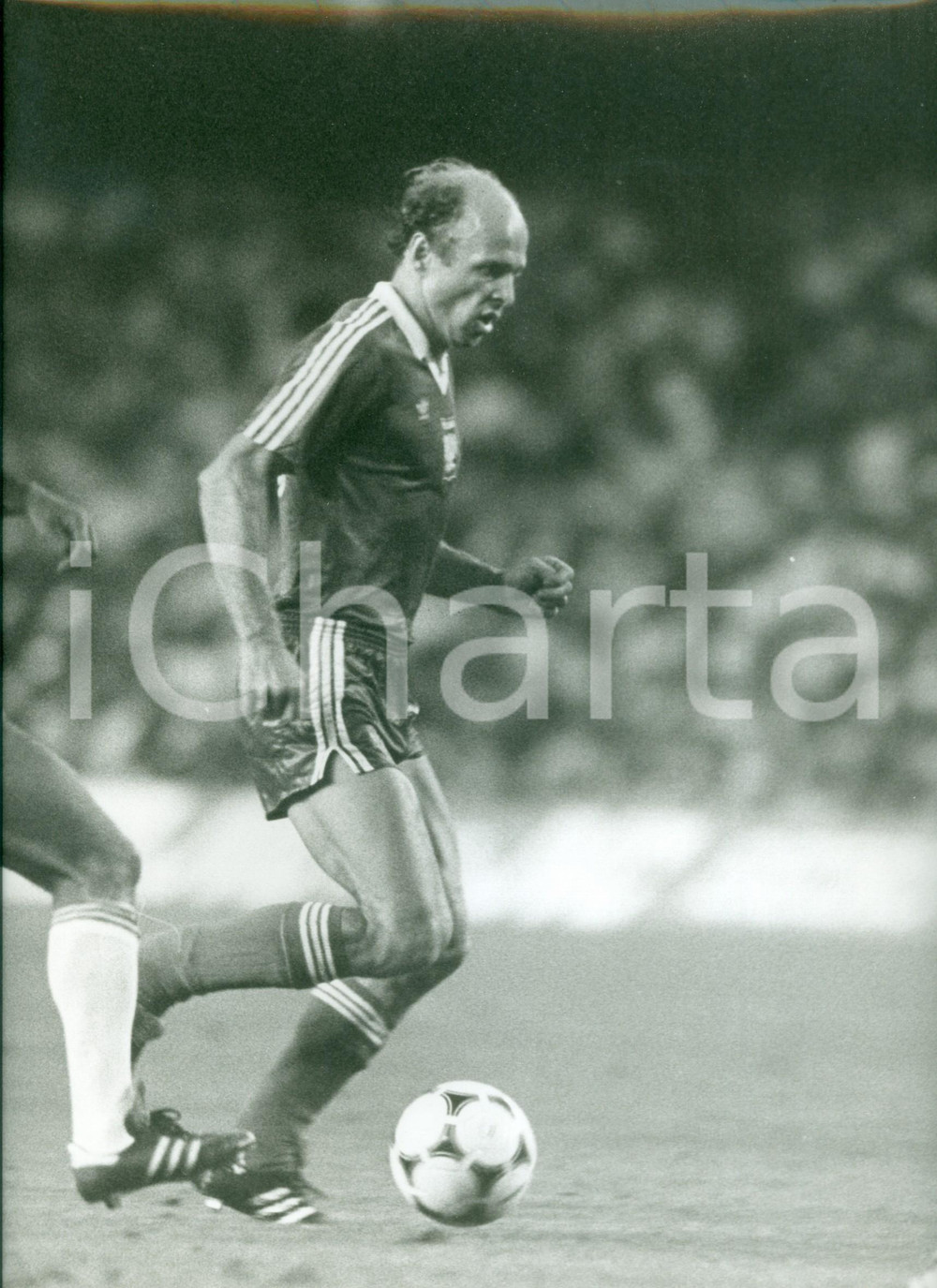 Fotografia d epoca originale 1980 ca CALCIO Nazionale POLONIA Calciatore Grzegorz LATO Fotografia cm 24 x 30 1