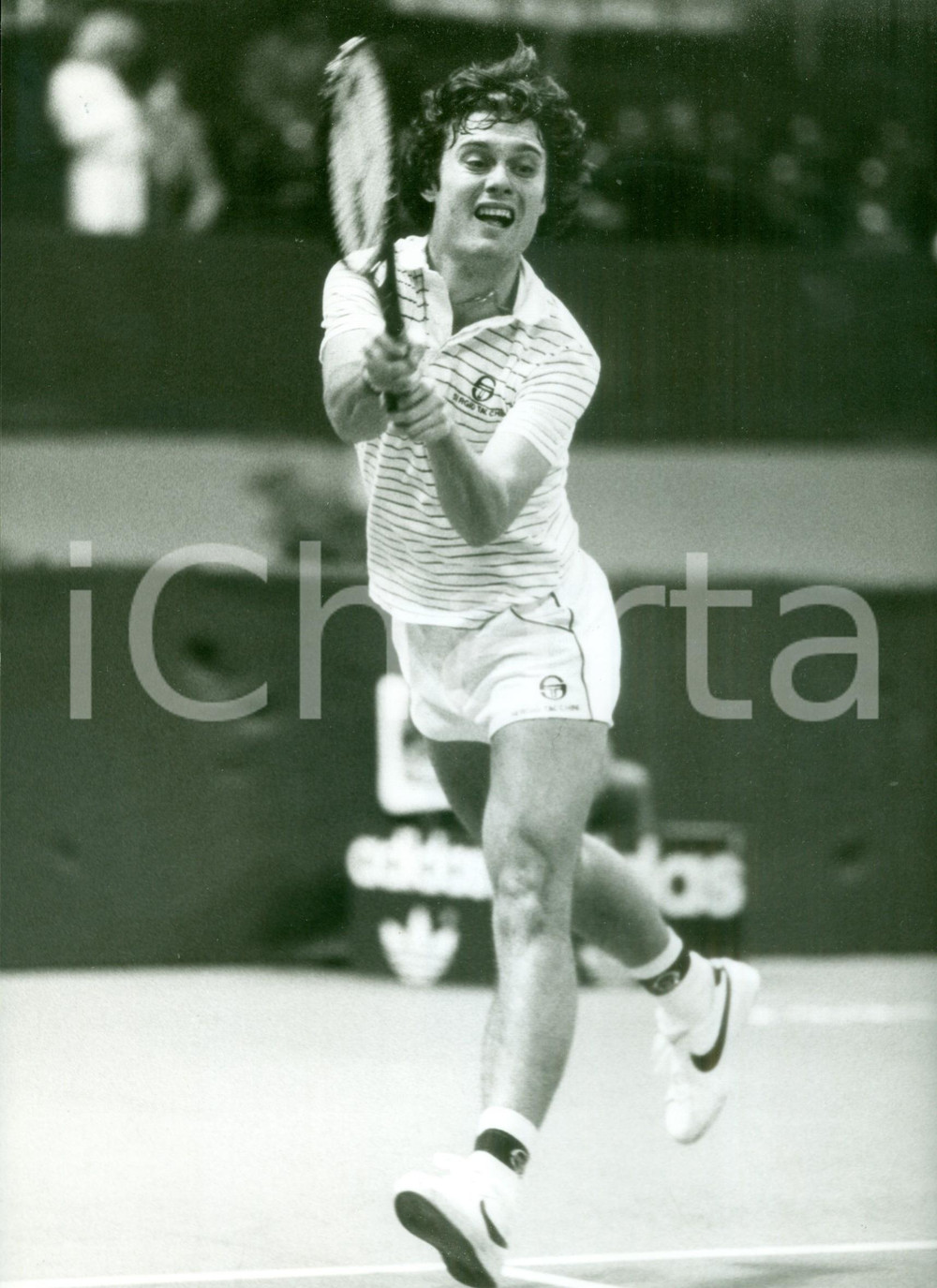 Fotografia d epoca originale 1980 ca STATI UNITI Tennis Gene MAYER durante un match Fotografia 1