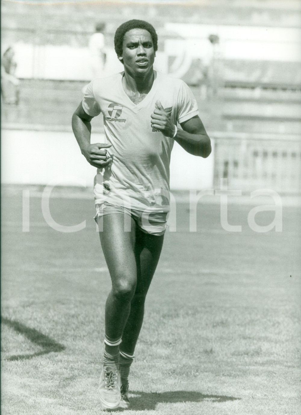 Fotografia d epoca originale 1978 BRASILE Calcio MONDIALI Attaccante Serginho CHULAPA durante l allenamento 1