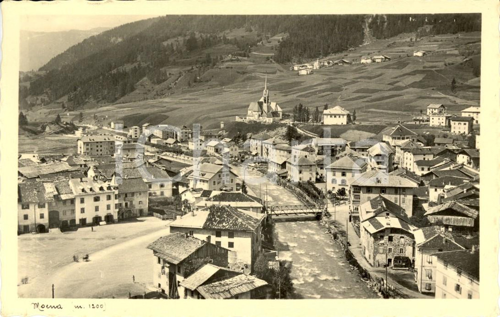 Cartolina originale da collezione 1952 MOENA TN Panorama del paese con chiesa SAN VIGILIO e torrente AVISIO FP 1
