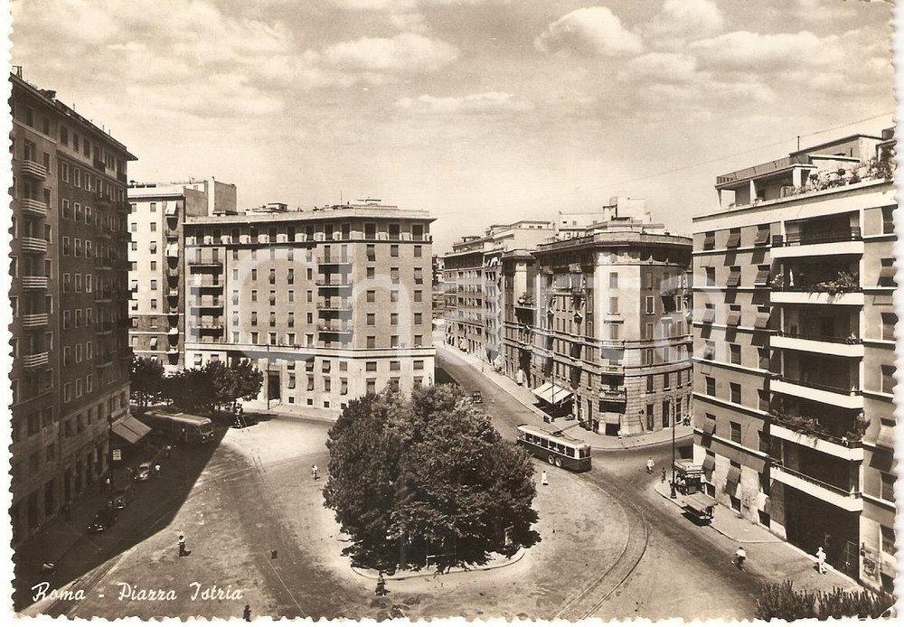 Cartolina originale da collezione 1952 ROMA Piazza ISTRIA vista dall alto ANIMATA con tram Cartolina FG VG 1