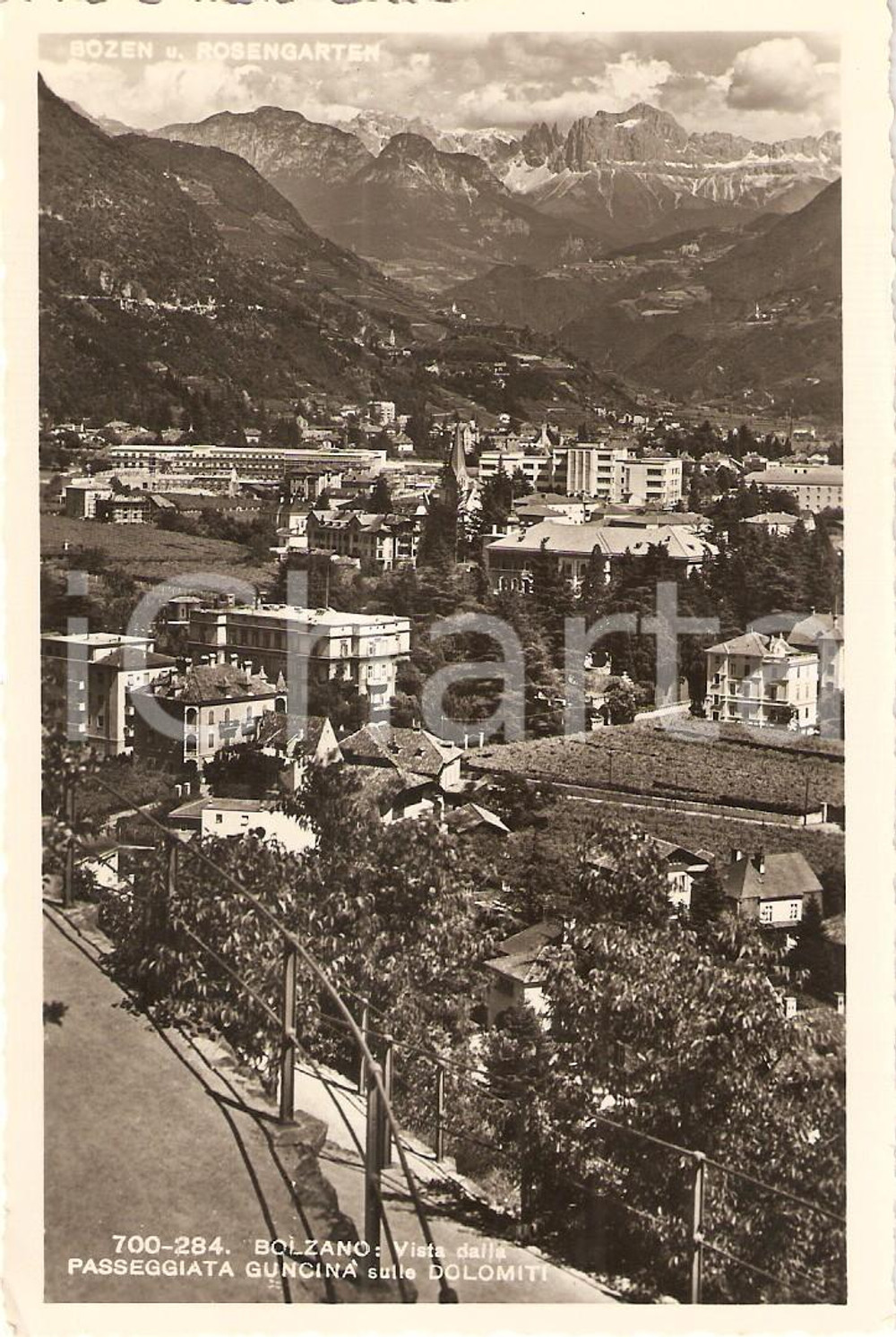 Cartolina originale da collezione 1950 ca BOLZANO Vista dalla PASSEGGIATA GUNCINA  su DOLOMITI Cartolina FP NV 1