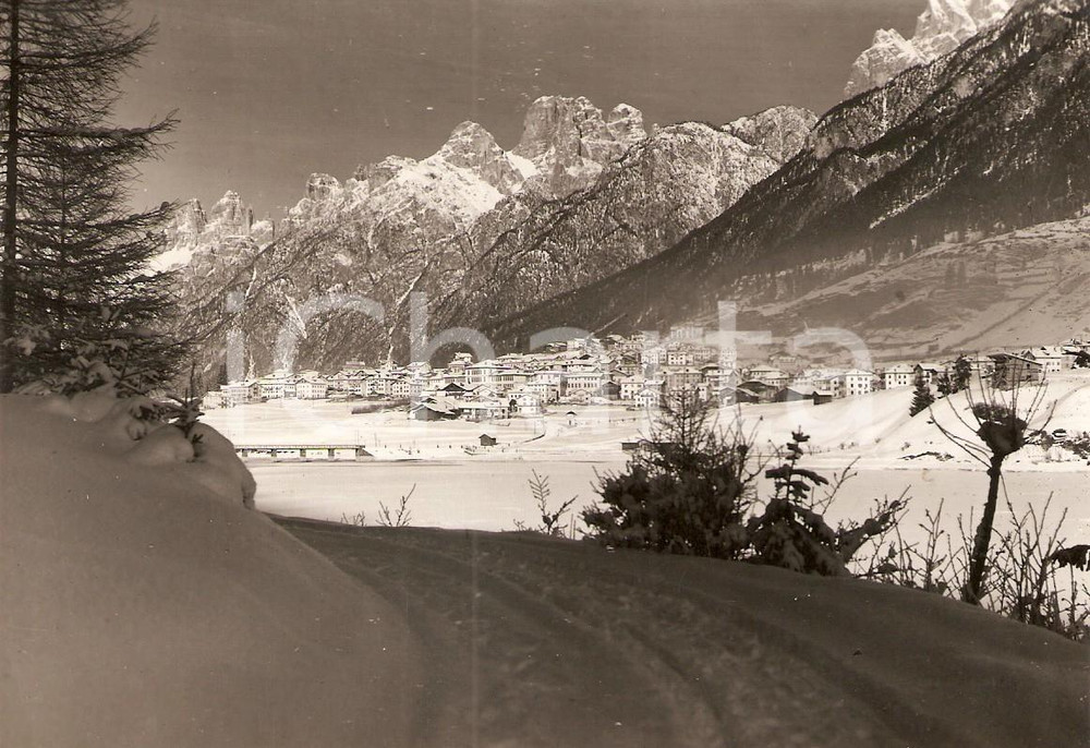 Cartolina originale da collezione 1950 ca AURONZO DI CADORE BL Panorama innevato Cime LAVAREDO Cartolina FG NV 1