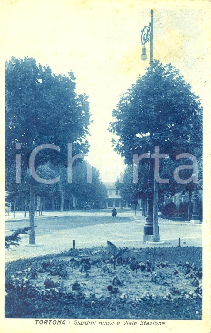 Cartolina originale da collezione 1940 TORTONA AL I giardini nuovi e il viale della stazione Cartolina FP VG 1