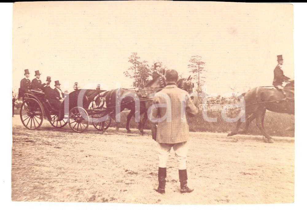 Fotografia d epoca originale 1900 ca AREA LOMBARDA Passaggio di re UMBERTO I in carrozza  Foto 11 x 8 cm 1