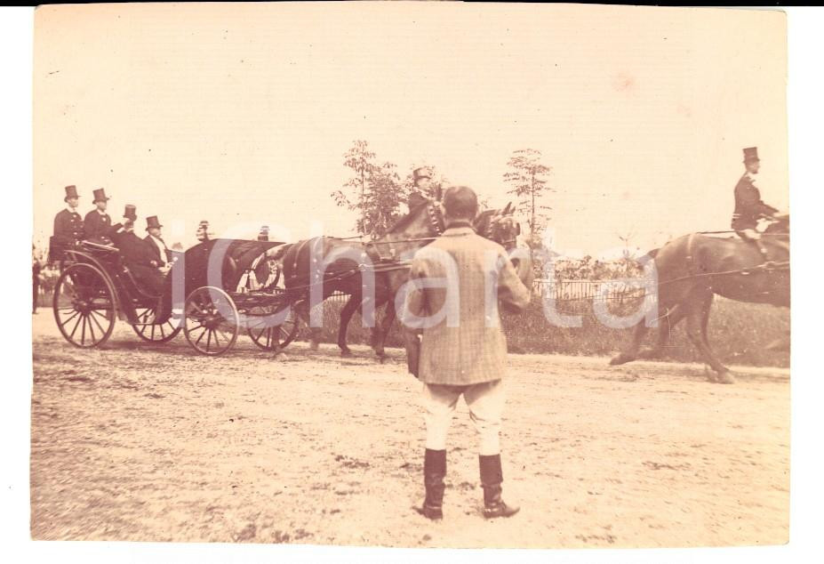 Fotografia d epoca originale 1900 ca AREA LOMBARDA Passaggio di re UMBERTO I in carrozza  Foto 11 x 8 cm 1