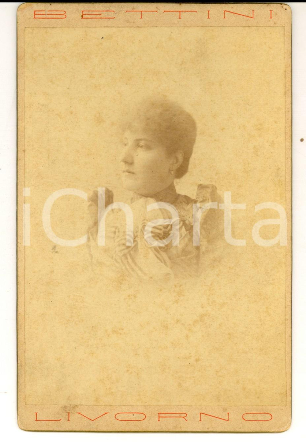 Fotografia d epoca originale 1880 ca LIVORNO Ritratto di donna con foulard a righe Foto BETTINI 1