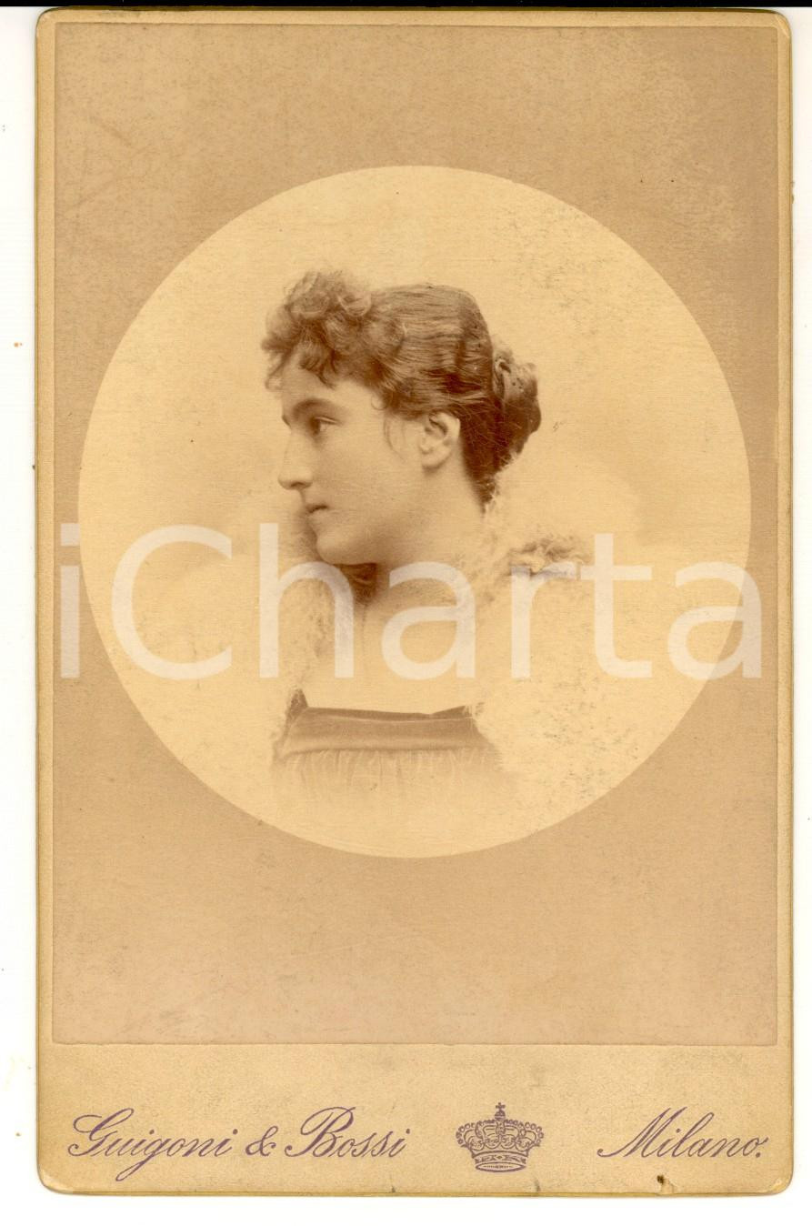 Fotografia d epoca originale 1890 ca MILANO Ritratto di donna con collo in pelliccia Foto GUIGONI e BOSSI 1