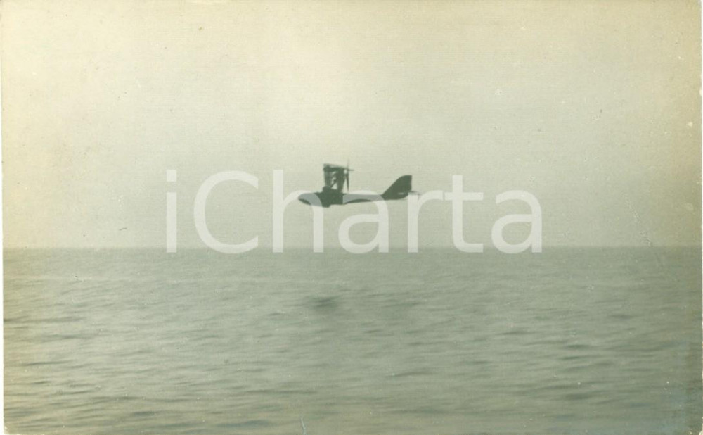 Cartolina originale da collezione 1918 AUSTRIA WW1 Idrovolante in volo sul mare Cartolina FP NV 1