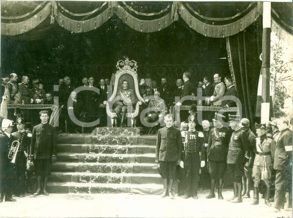 Documento originale, autentico 1930 ca TORINO RIVA DESTRA Umberto II su palco reale inaugura Colonna a Caduti 1