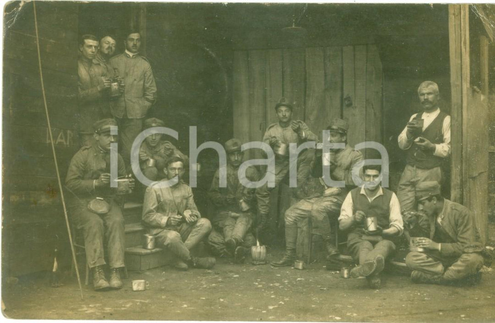 Fotografia d epoca originale 1917 AREA VARESE WW1 Squadra soldati dei Laboratori Meccanici Fotocartolina 1