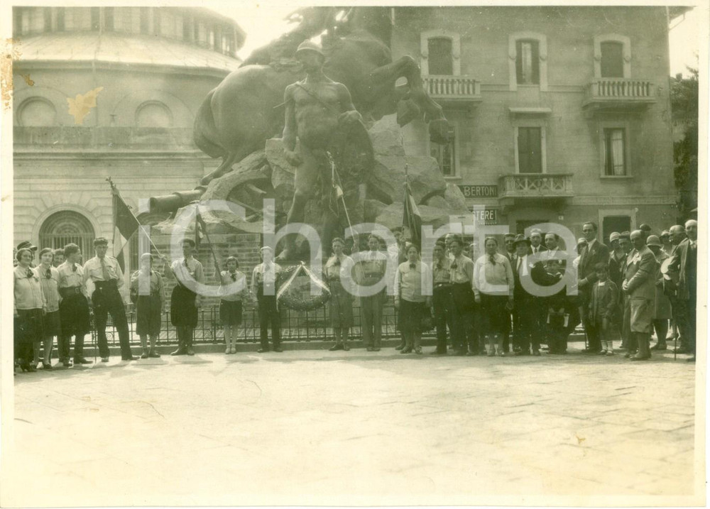 Fotografia d epoca originale 1935 VARESE Monumento a Caduti Enrico BUTTI Piazza XX SETTEMBRE Cinema POLITEAMA 1