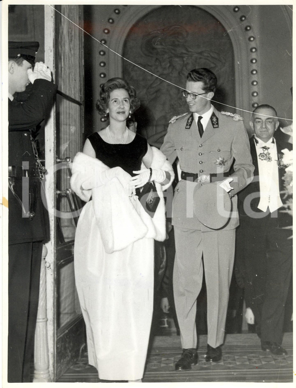 Fotografia d epoca originale 1962 BRUXELLES B Theatre de la MONNAIE BALDOVINO e FABIOLA a Gala della Stampa 1