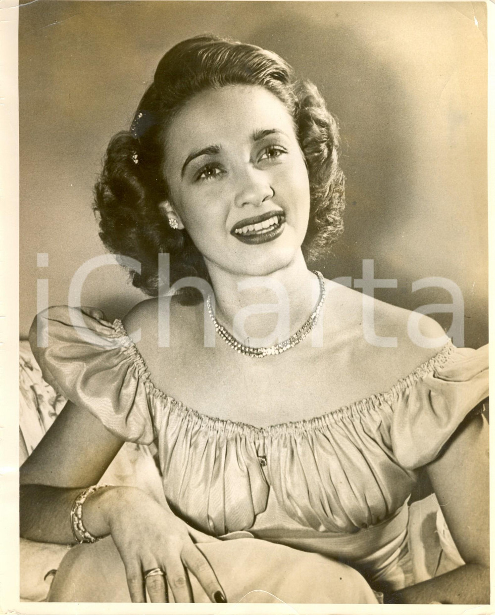 Fotografia d epoca originale 1960 ca USA Ritratto dell attrice Jane POWELL in abito di raso Fotografia 1