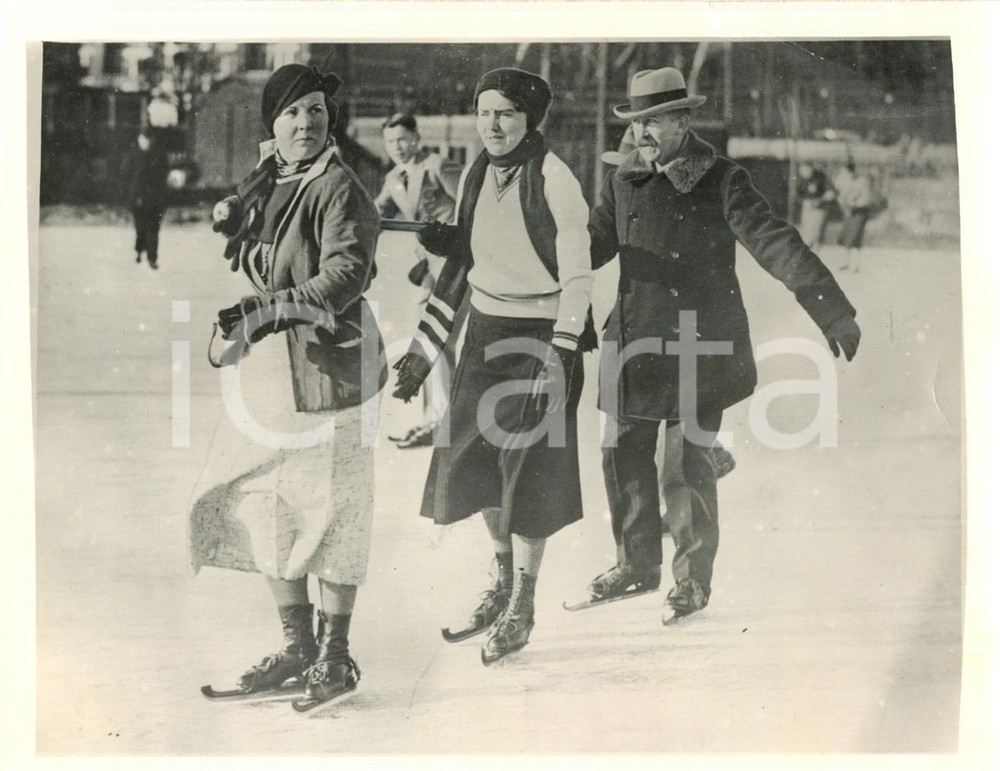 Fotografia d epoca originale 1934 OLANDA Principessa Giuliana dei PAESI BASSI pattina sul ghiaccio Foto 1