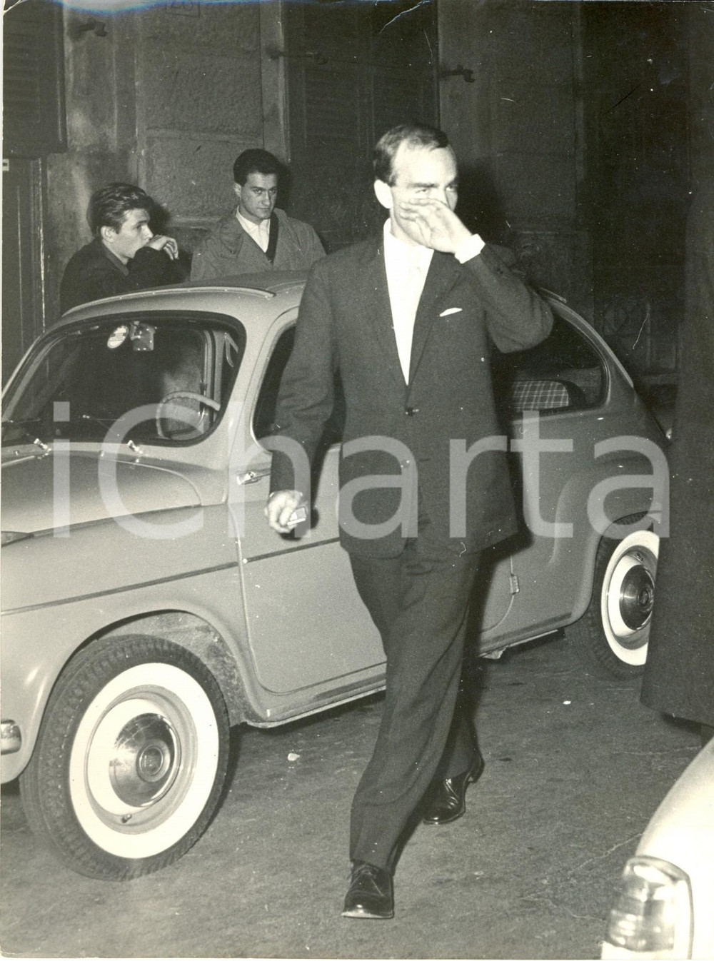 Fotografia d epoca originale 1960 ca ROMA Il miliardario Peter Howard VANDERBILT in via VITTORIO VENETO 1