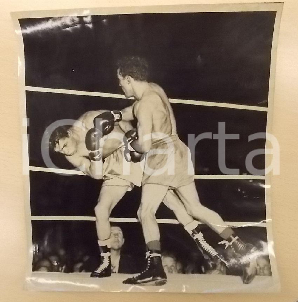 Fotografia d epoca originale 1951 SAN FRANCISCO BOXE Pugile Eddie CHAVEZ contro Willie PEP Fotografia 28 x 31 1