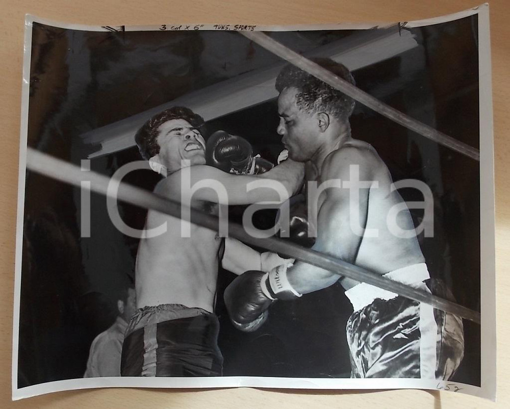 Fotografia d epoca originale 1962 SAN FRANCISCO USA BOXE Pugile Richard LOPEZ vs Bill STROUD Foto 36 x 28 1
