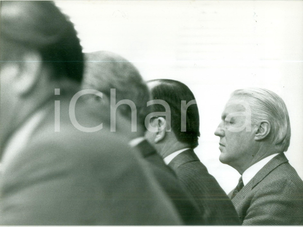 Fotografia d epoca originale 1990 ca BONN DE Ministro Gerhard STOLTENBERG incontra politici Fotografia 1