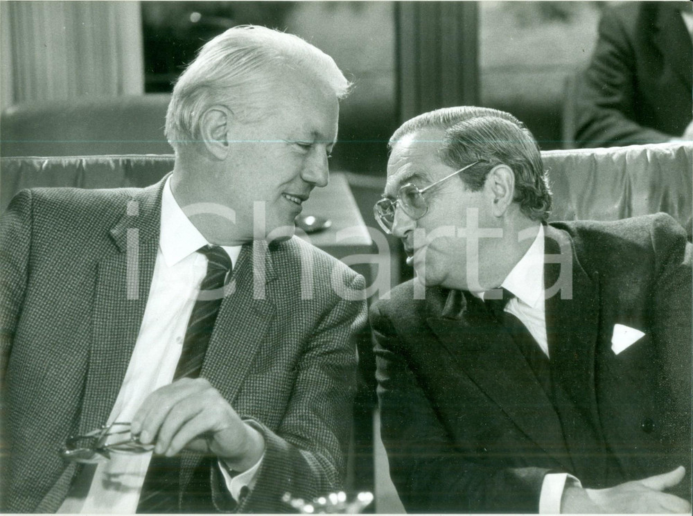 Fotografia d epoca originale 1985 ca BONN DE Otto POHL dialoga con Gerhard STOLTENBERG Fotografia 1