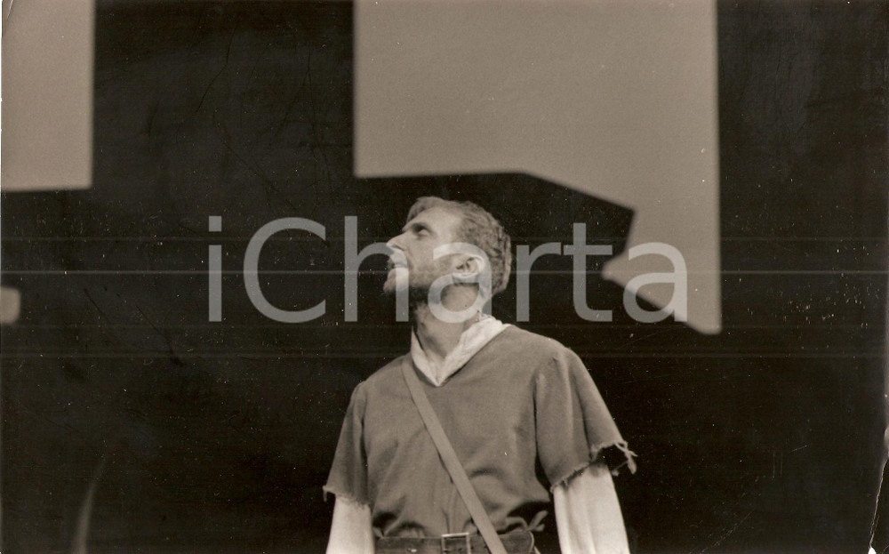 Fotografia d epoca originale 1961 TEATRO Robert BLOSSOM interpreta ENRICO V  Fotografia 1