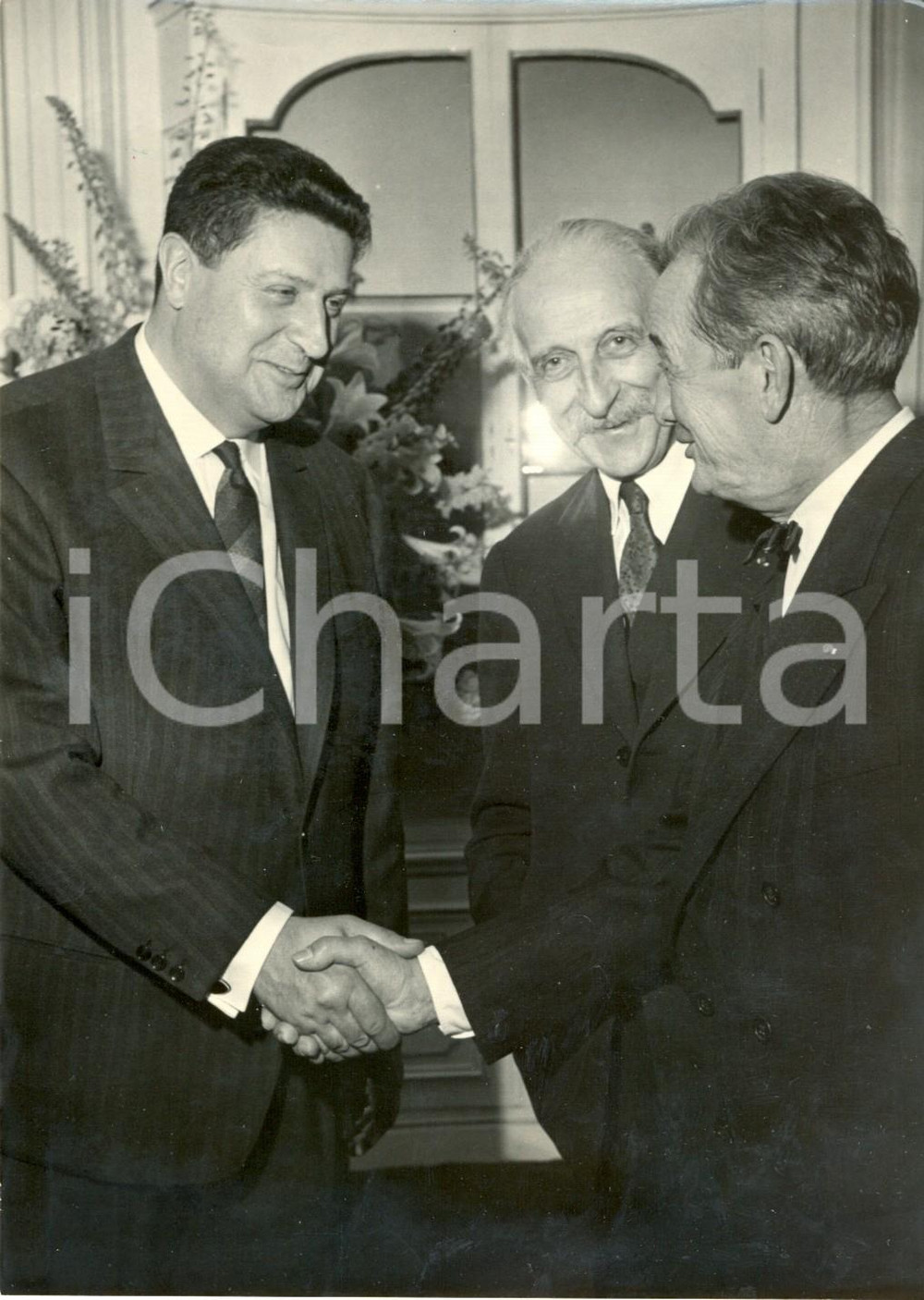 Fotografia d epoca originale 1959 PARIS Henri TROYAT eletto all AcadÃ©mie FranÃ§aise con HENRIOT e PAGNOL 1