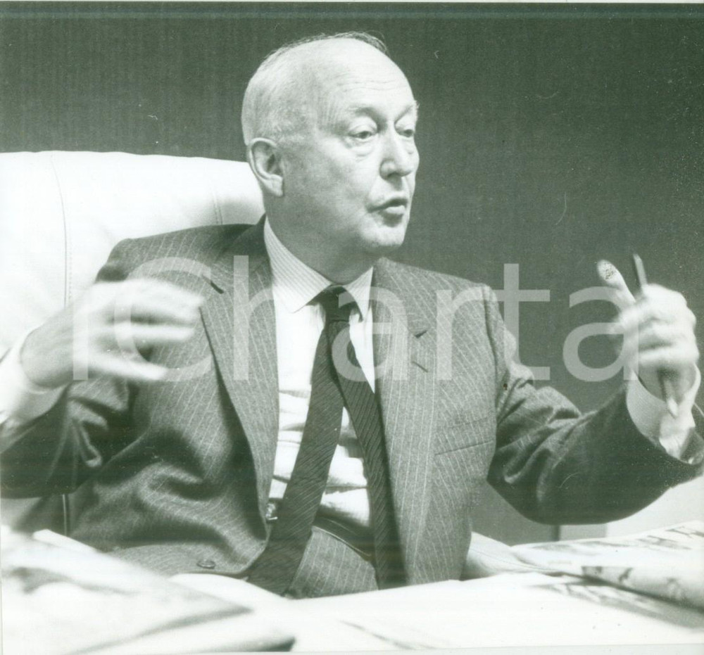 Fotografia d epoca originale 1990 ca PARIS Politico Pierre PFLIMLIN durante una conferenza stampa Fotografia 1