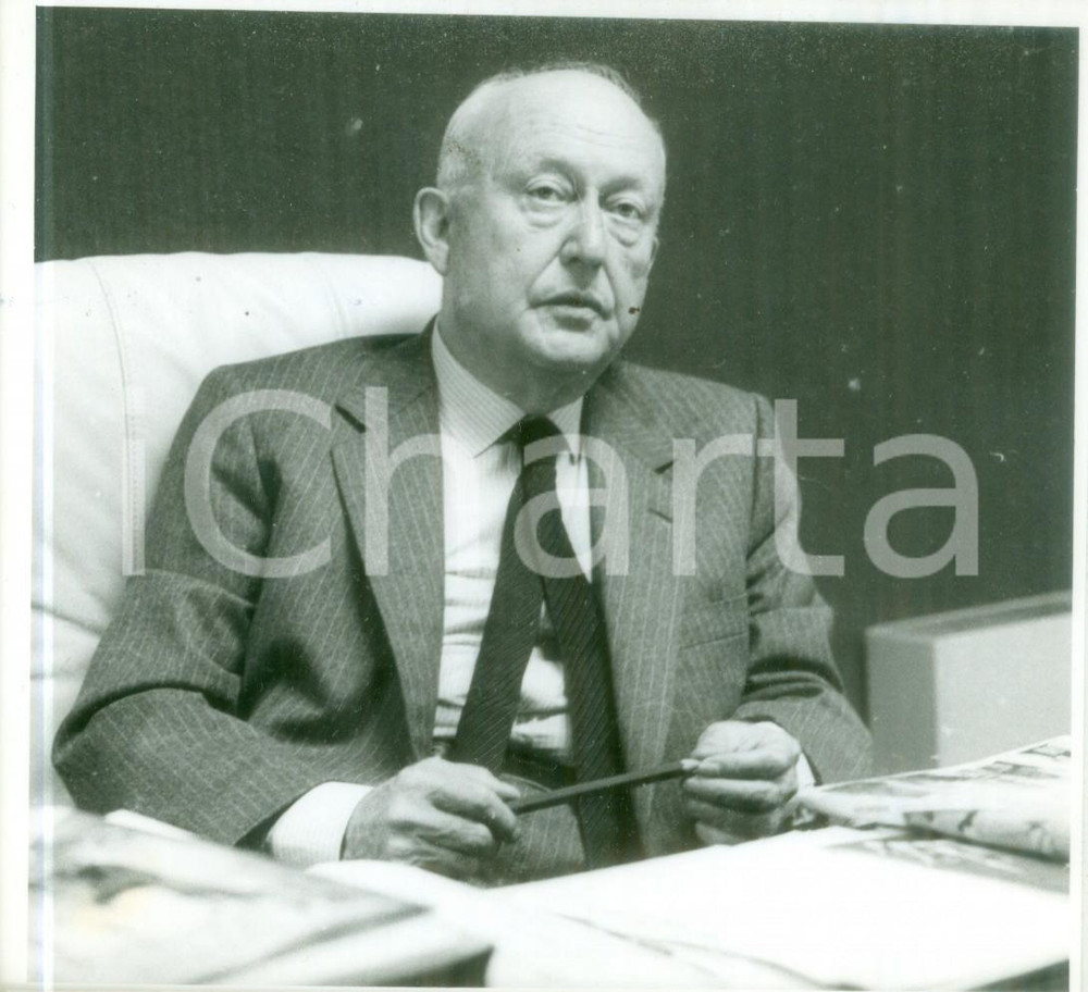 Fotografia d epoca originale 1990 ca STRASBOURG Politico Pierre PFLIMLIN parla a una riunione Fotografia 1