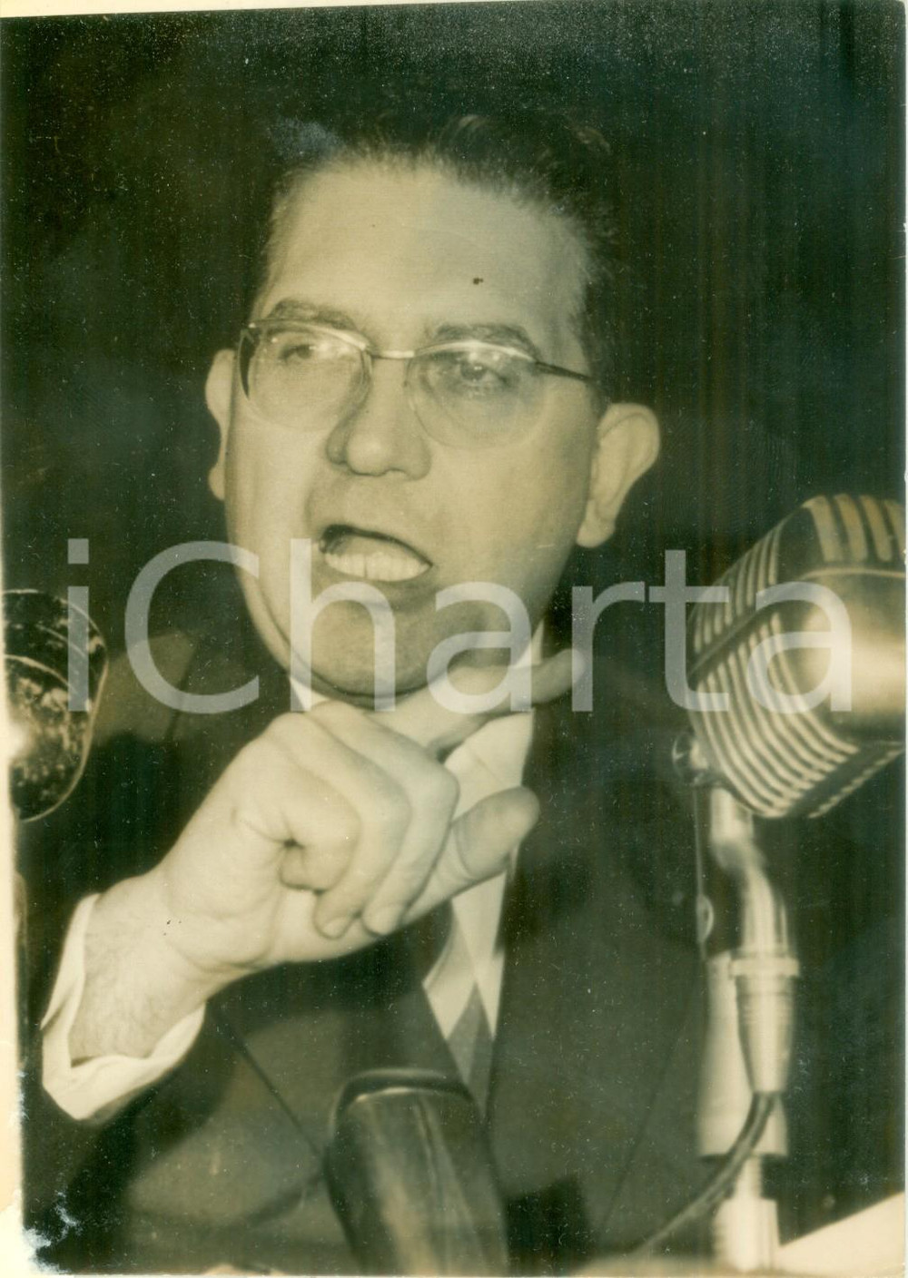 Fotografia d epoca originale 1968 PARIS Jacques SOUSTELLE durante una conferenza stampa Fotografia 1