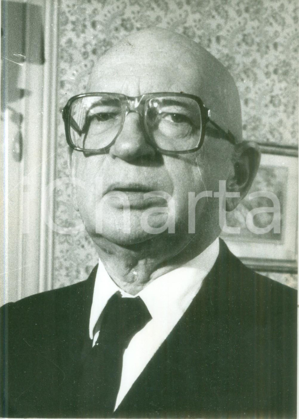 1988 PARIS Presidente Edgar FAURE ritratto in casa *Fotografia
