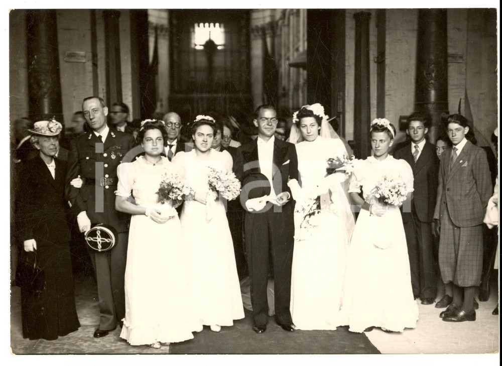 Fotografia d epoca originale 1942 PARIS Eglise de St. Louis des Invalides  Mariage m.lle POINCIGNON Photo 1
