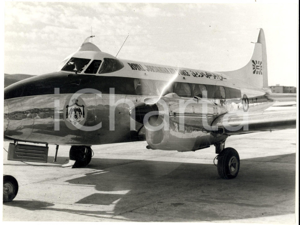 Fotografia d epoca originale 1959 AMMAN L aereo di re Hussein  Royal JORDANIAN AIR FORCE Foto 1