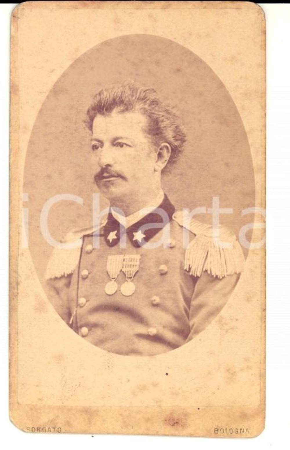 Fotografia d epoca originale 1870 ca BOLOGNA Ritratto ufficiale del REGIO ESERCITO con medaglie Foto SORGATO 1