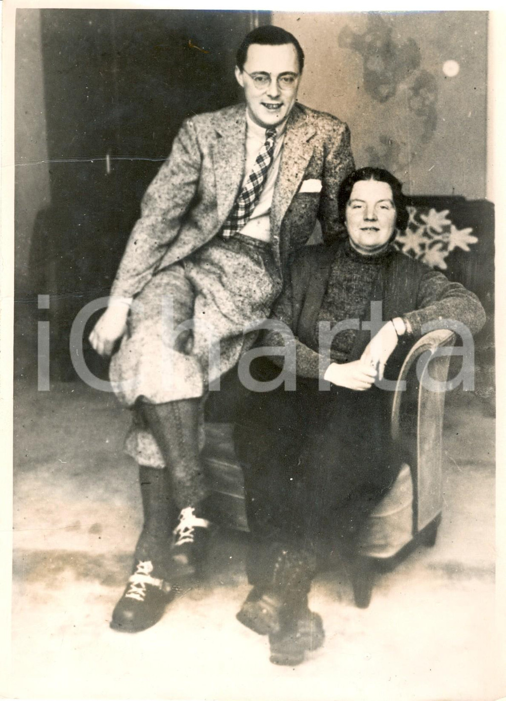 Fotografia d epoca originale 1937 KRYNICA La regina Giuliana e Bernardo LIPPEBIESTERFELD in viaggio di nozze 1