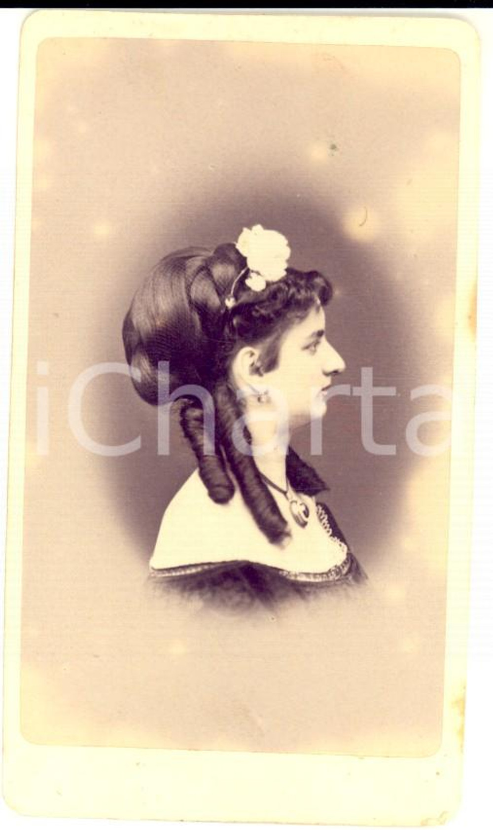 1870 ca GENOVA Ritratto di donna con acconciatura a boccoli *Foto GIULIO ROSSI