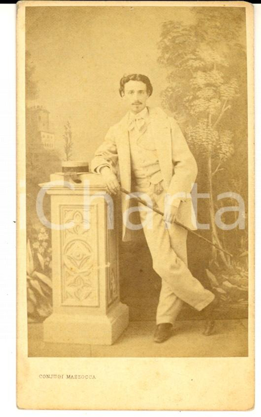 Fotografia d epoca originale 1870 ca TORINO Ritratto maschile in abito da passeggio Foto Coniugi MAZZOCCA 1
