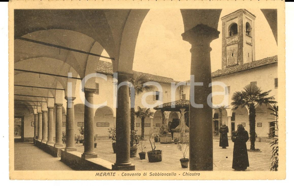 Cartolina originale da collezione 1930 ca MERATE LC Convento di SABBIONCELLO  Chiostro Cartolina ANIMATA FRATI 1