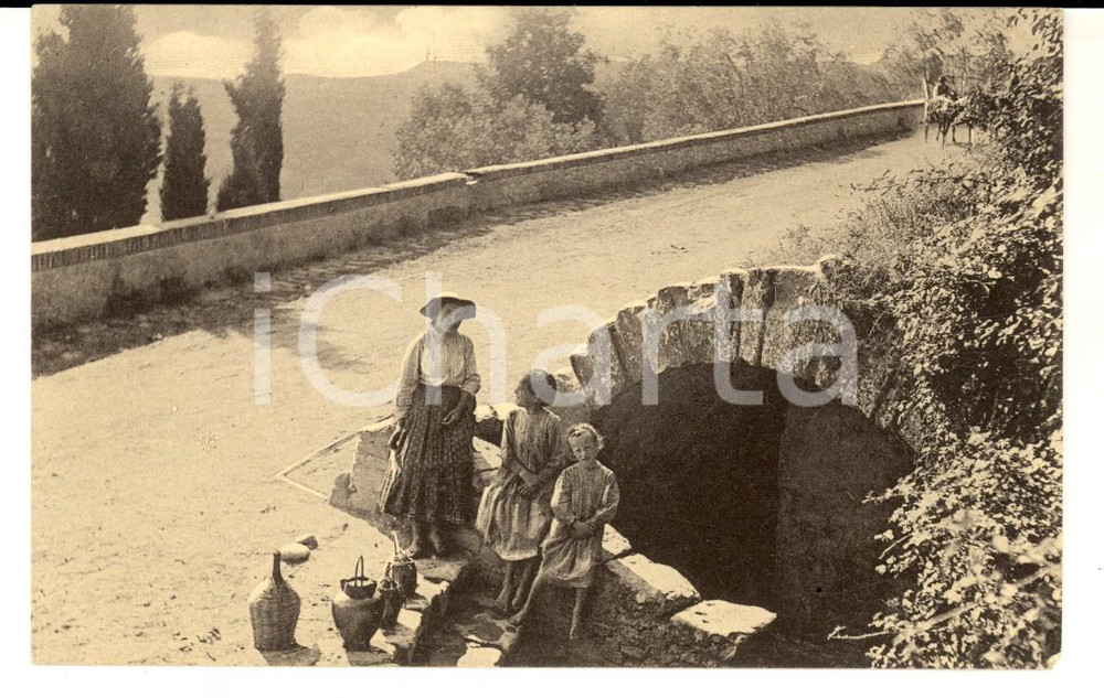 Cartolina originale da collezione 1920 ca VOLTERRA PI Fonte di MANDRINGA Cartolina ANIMATA FP NV 1