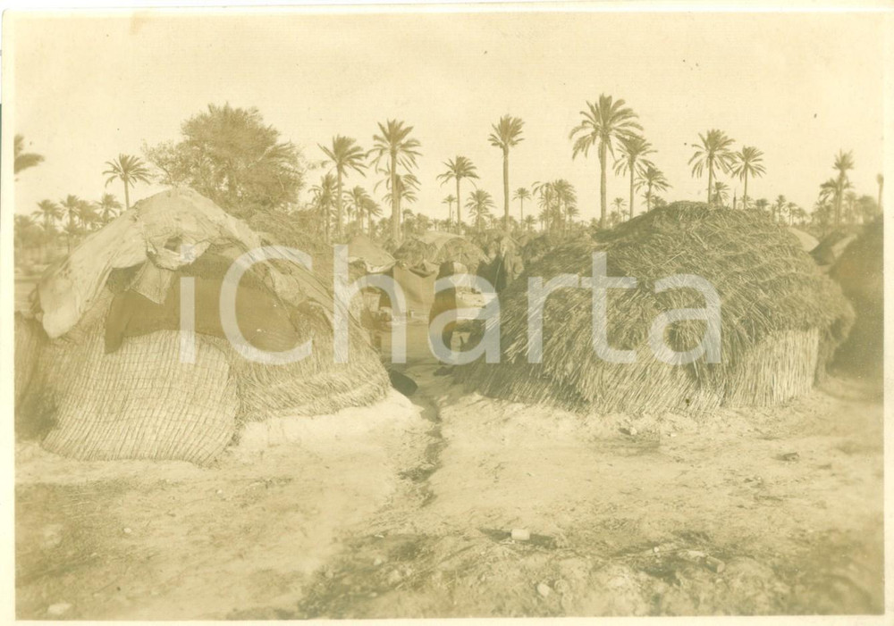 Fotografia d epoca originale 1936 ETIOPIA AOI Accampamento indigeno con cappane di paglia Fotografia 1