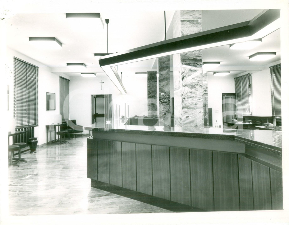 Fotografia d epoca originale 1965 MORTARA PV Inaugurazione nuova sede Banca Provinciale Lombarda L interno 1
