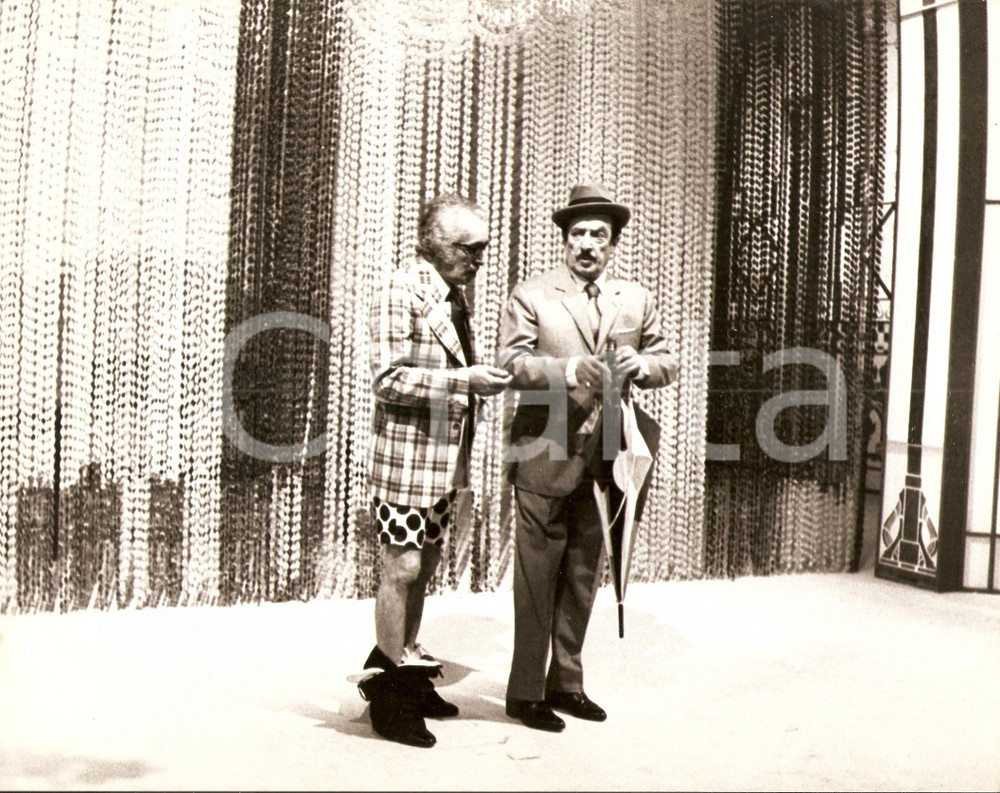 Fotografia d epoca originale 1976 TEATRO Nino TARANTO durante uno spettacolo Fotografia 1