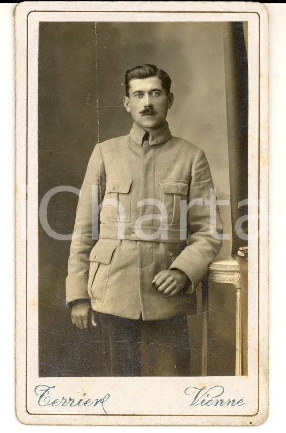 Fotografia d epoca originale 1915 ca WW1 VIENNE ARMEE DE TERRE Militaire 10e régiment infanterie TERRIER 1
