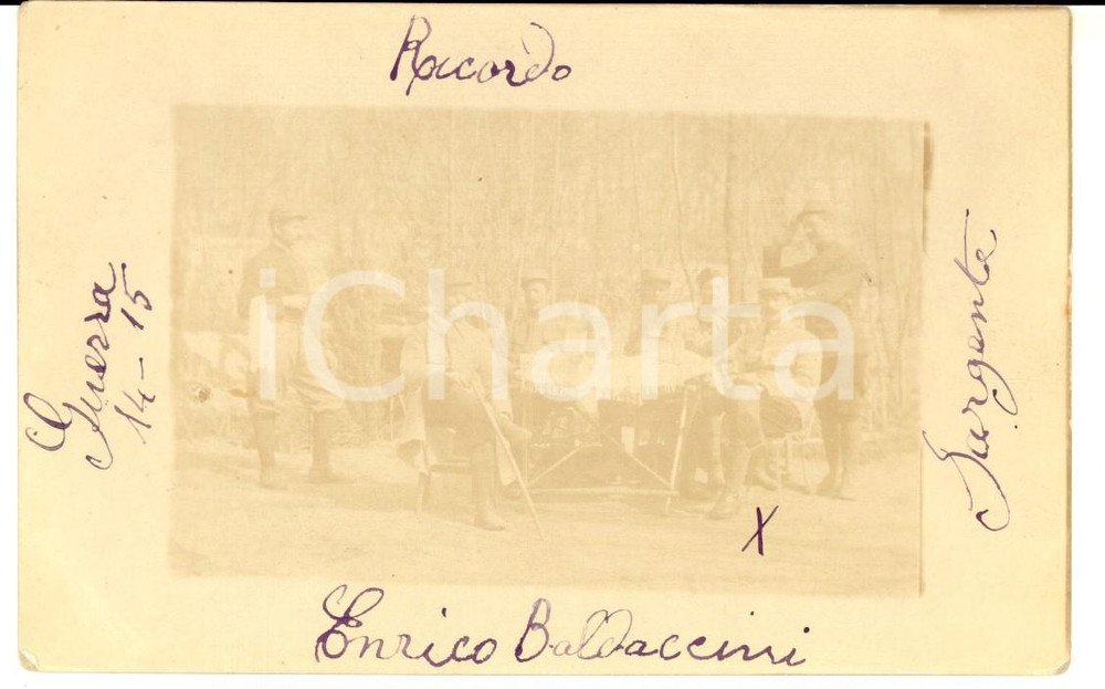 Fotografia d epoca originale 1915 WW1 FRANCIA Sergente Enrico BALDACCINI  al tavolo con i commilitoni Foto 1