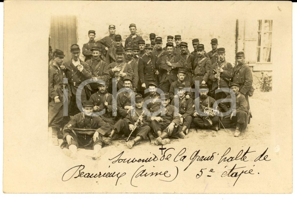 Fotografia d epoca originale 1906 BEAURIEUX FRANCE Banda musicale dell esercito durante una sosta Foto 1