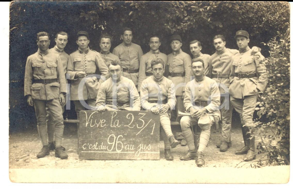 Fotografia d epoca originale 1915 WW1 ARTOIS FRANCE Soldats 405e RI  Vive la 23/1 c est du 96 au jus 1