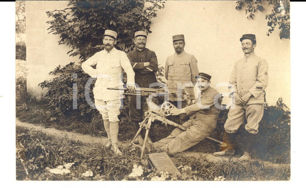 1916 WW1 FRANCIA Ufficiali del 23° reggimento posano con la mitragliatrice *Foto