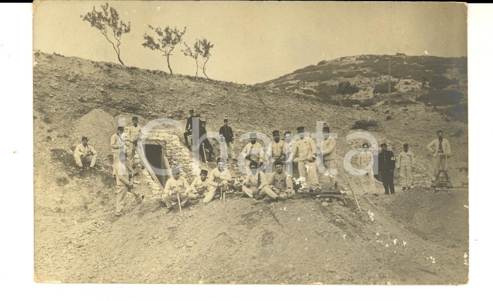Fotografia d epoca originale 1915 ca WW1 FRANCIA Militari addetti allo scavo di gallerie Fotografia 1