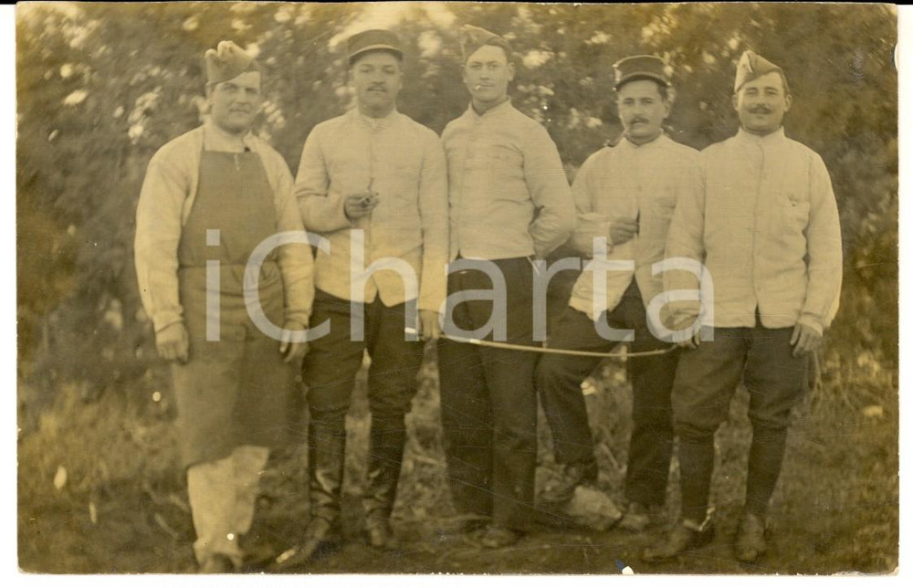 Fotografia d epoca originale 1915 ca WW1 FRANCIA Militare PRIMAUX tra i commilitoni Fotografia FP 1